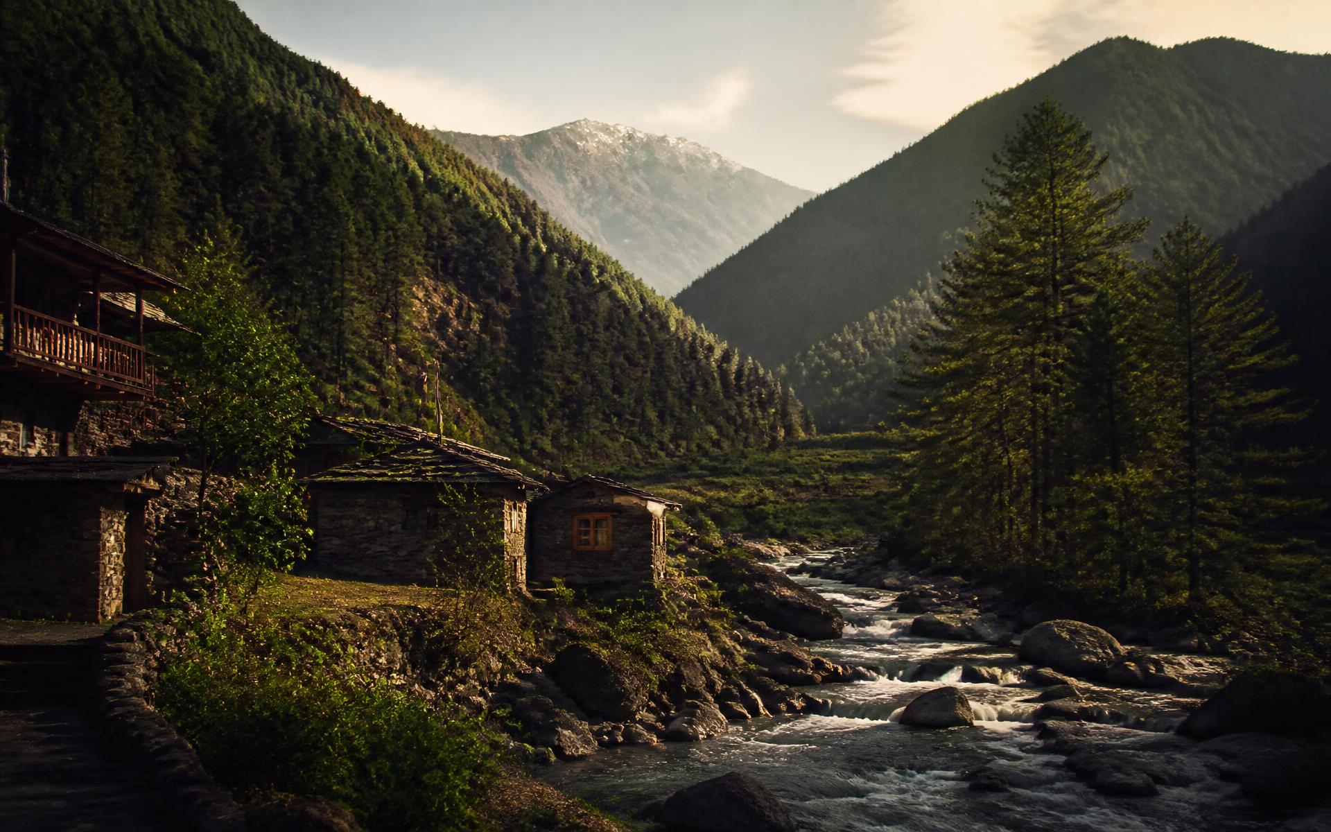 A mountain valley and river in Tirthan